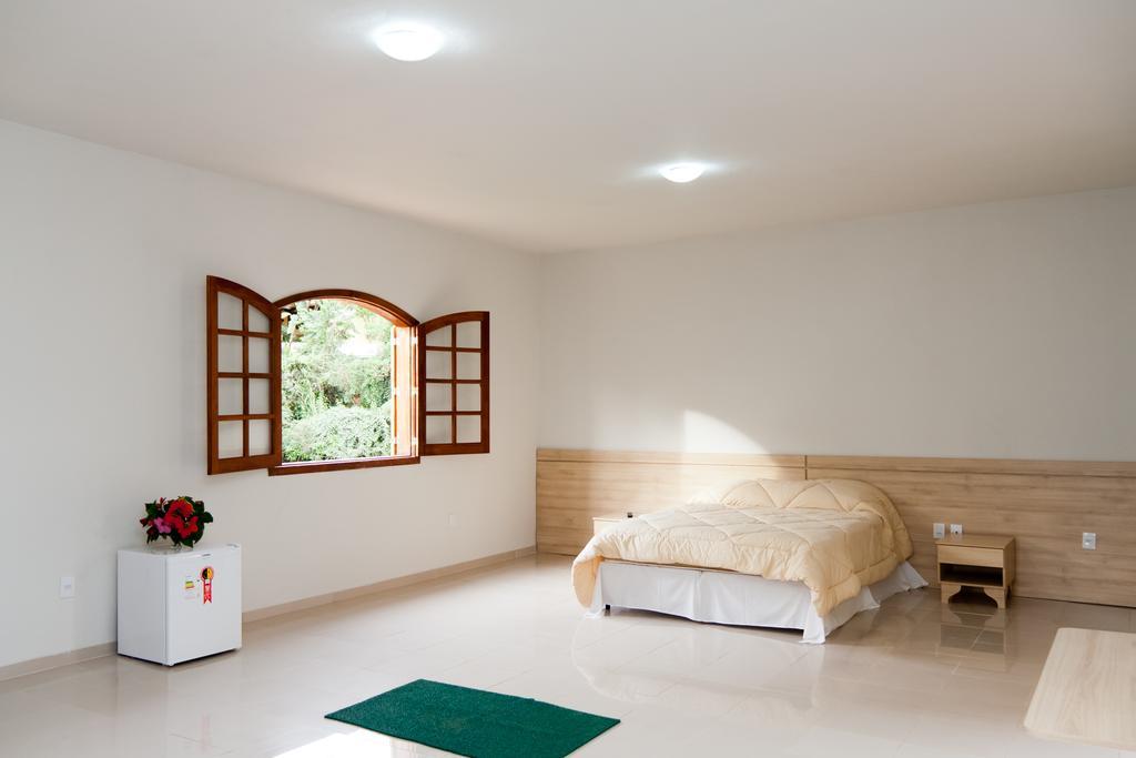 Hotel Pousada Vovo Duda Каэте Номер фото